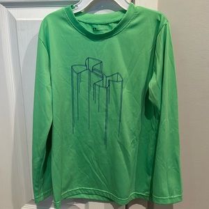 Under armour boys size 7.